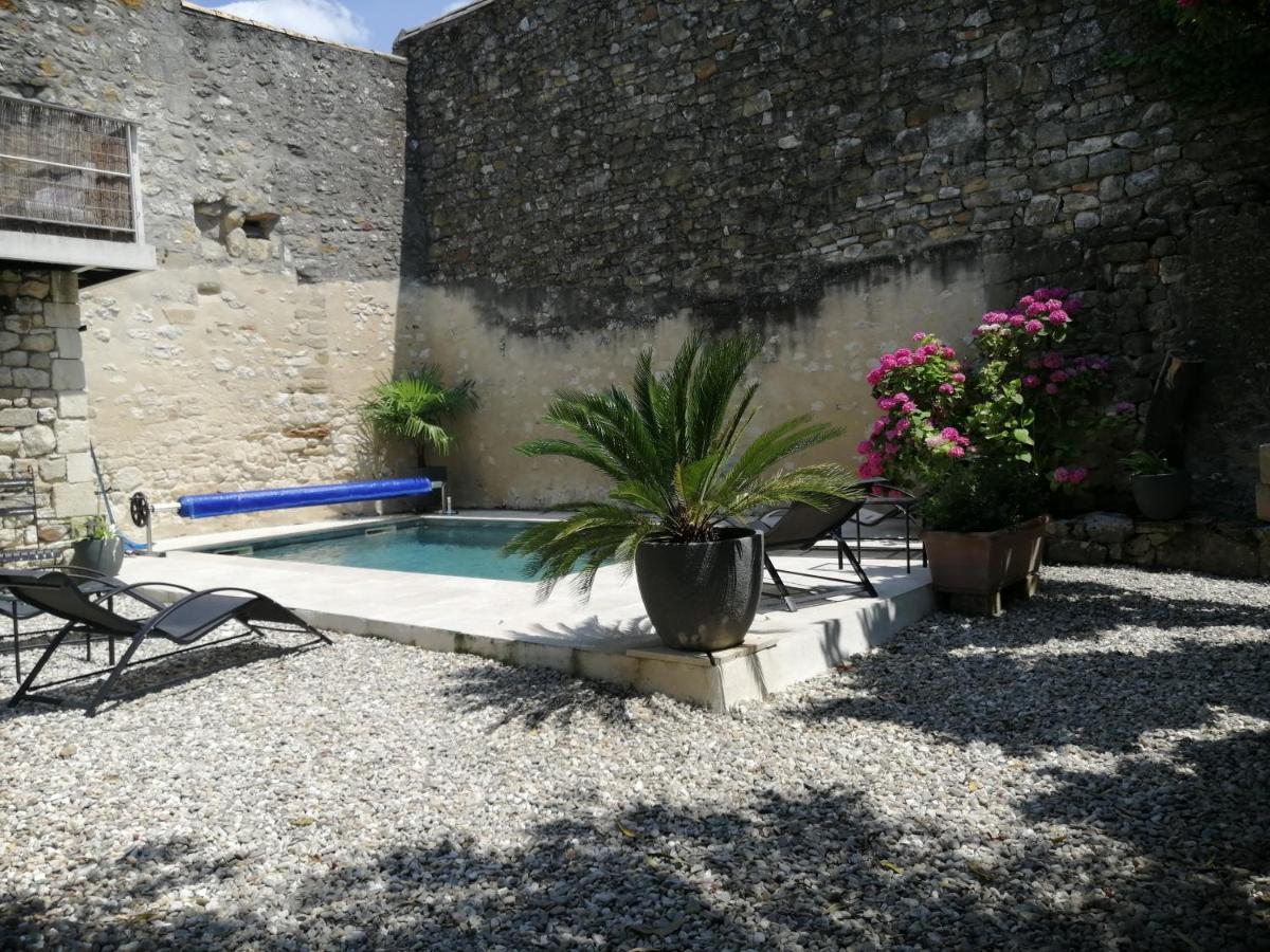 Gite D'Emeline Bourdic Exterior photo